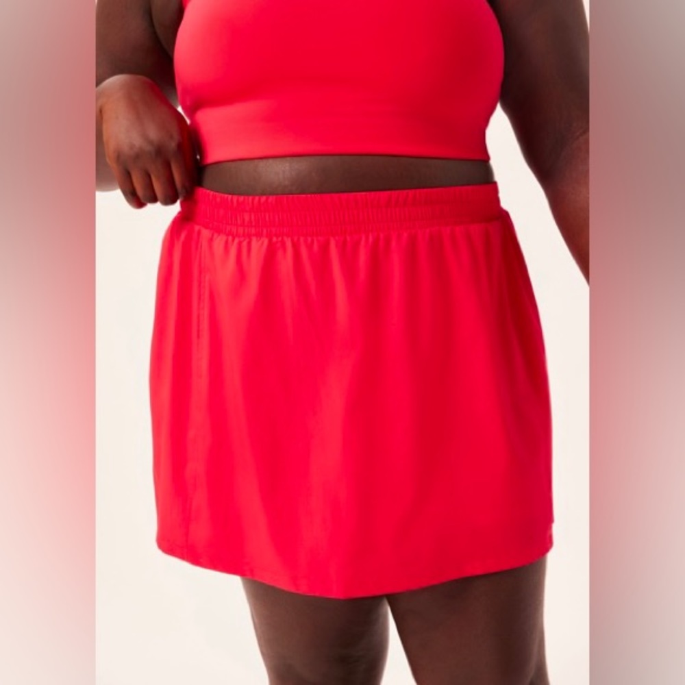 NWT Girlfriend Collective Lollipop Birdie Woven Skort - Size M